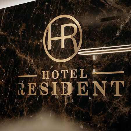 Hotel Resident Nowa Sarzyna Buitenkant foto